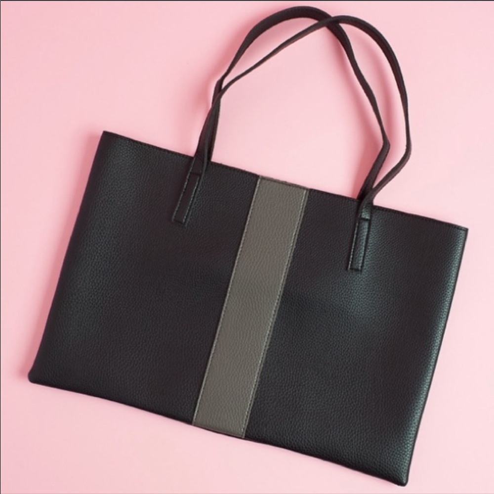 NWT Women’s Vince Camuto Black Luck Tote - Picture 4 of 7